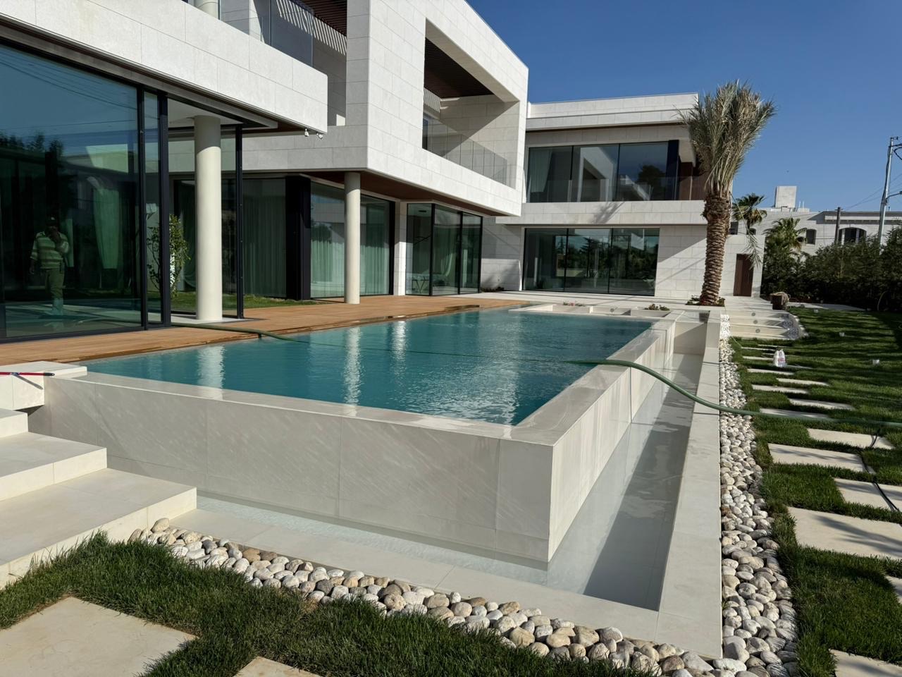 PHOTO 2025 06 15 16 08 31 Grande